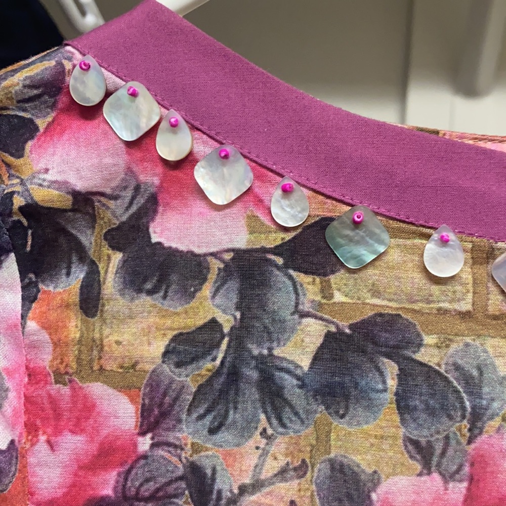 Kurti - Picture 2 of 4
